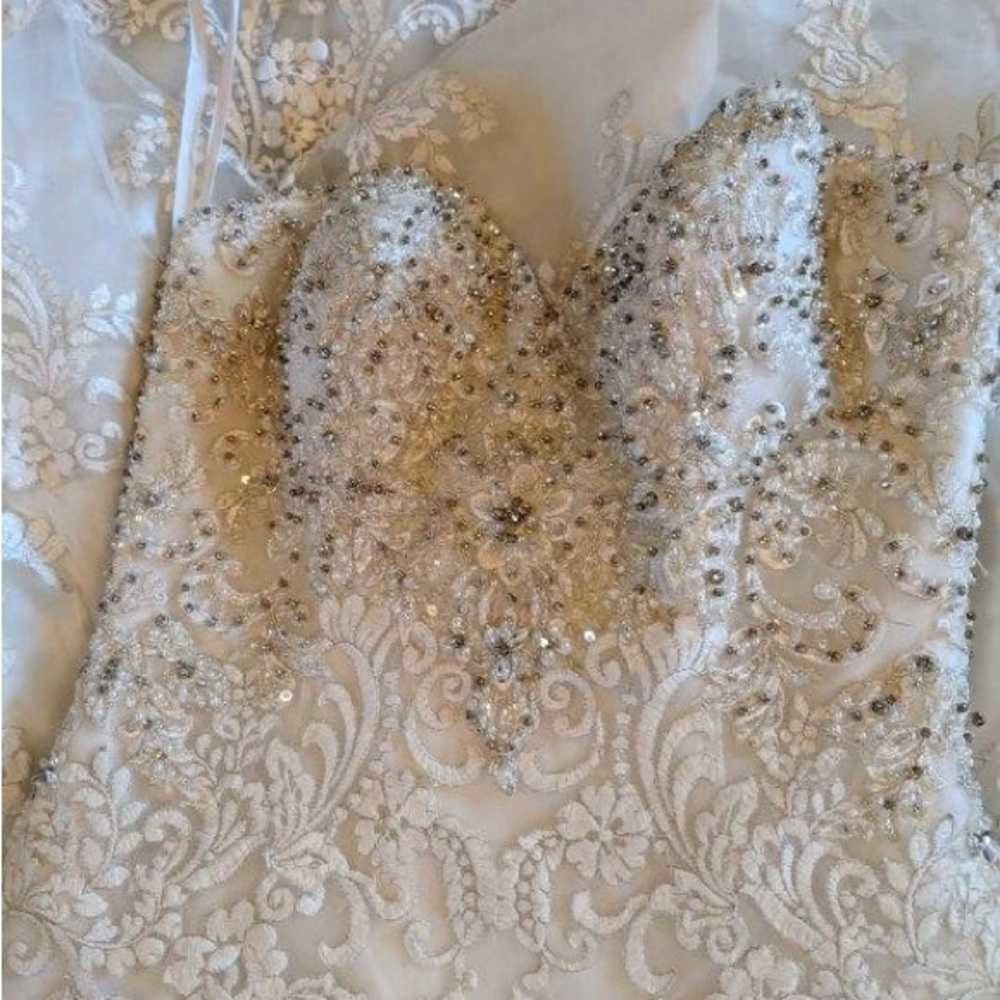 Sweetheart Neckline Wedding Dress 👰‍♀️